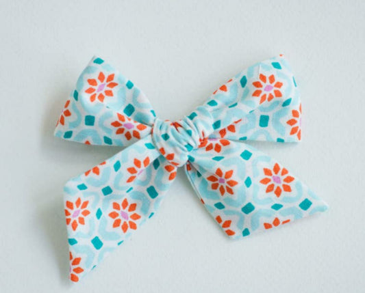 Turquoise Fun bow