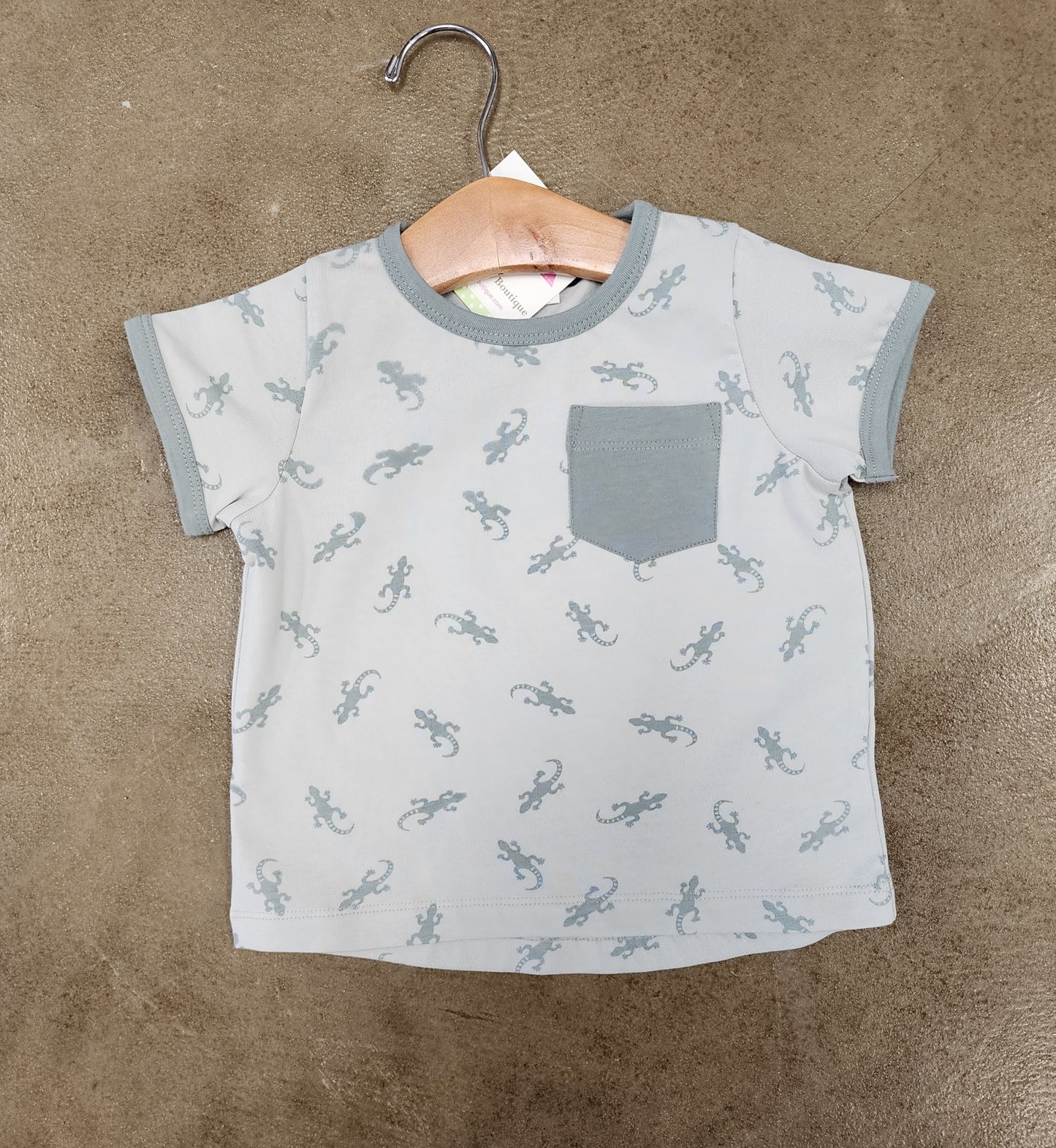 Gecko Short Sleeve Top